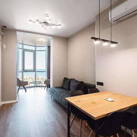 Aquamarine 2-bd Sea View 100