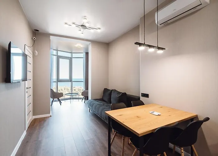 Aquamarine 2-bd Sea View 100