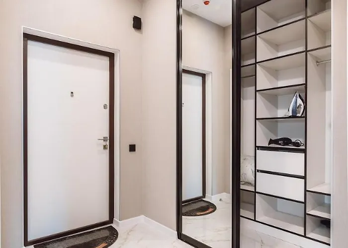 Apartment Aquamarine 2-bd Sea View 100 *